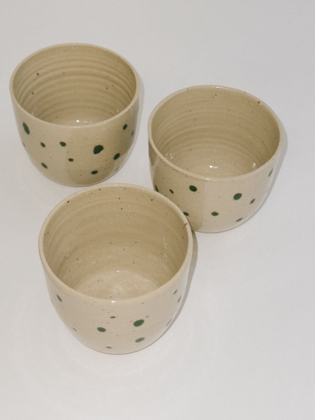 Green Dots Cup (Round)