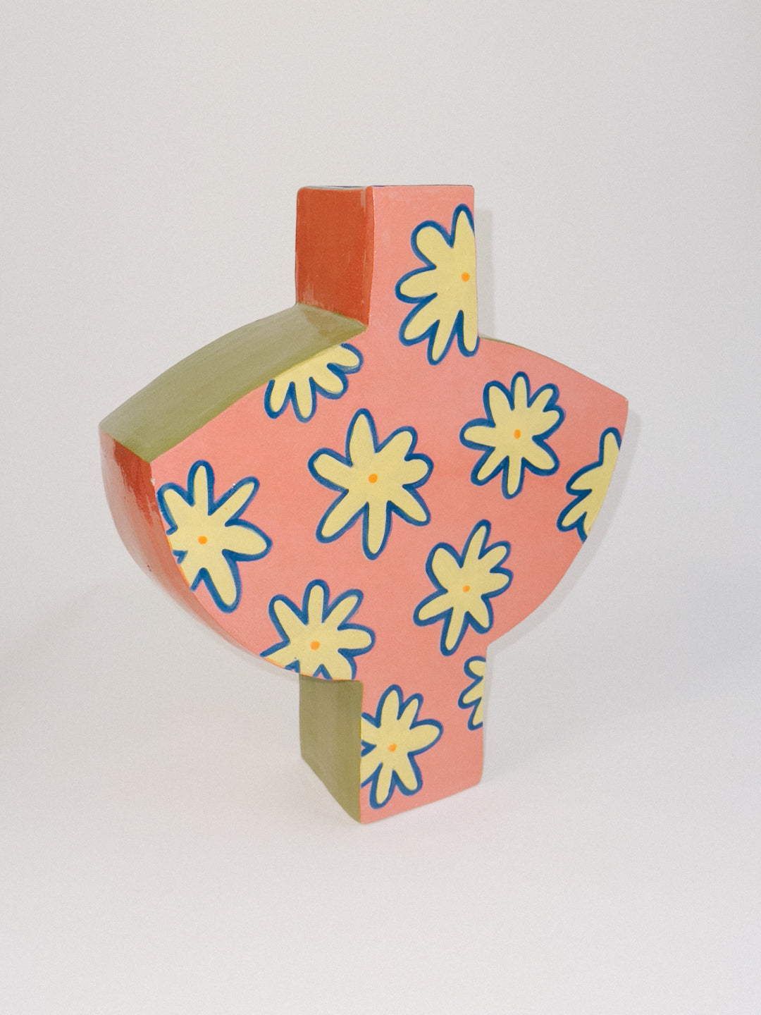 Dual Self Vase