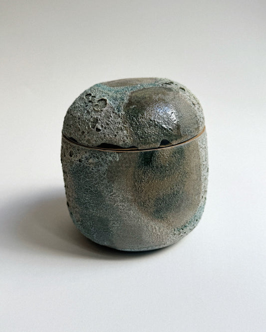 OCEAN MEMORY JAR 05