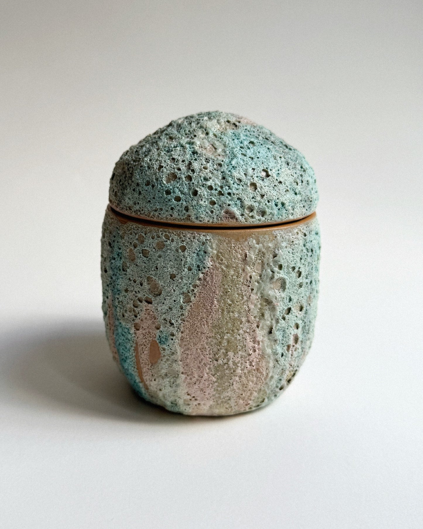 OCEAN MEMORY JAR 06