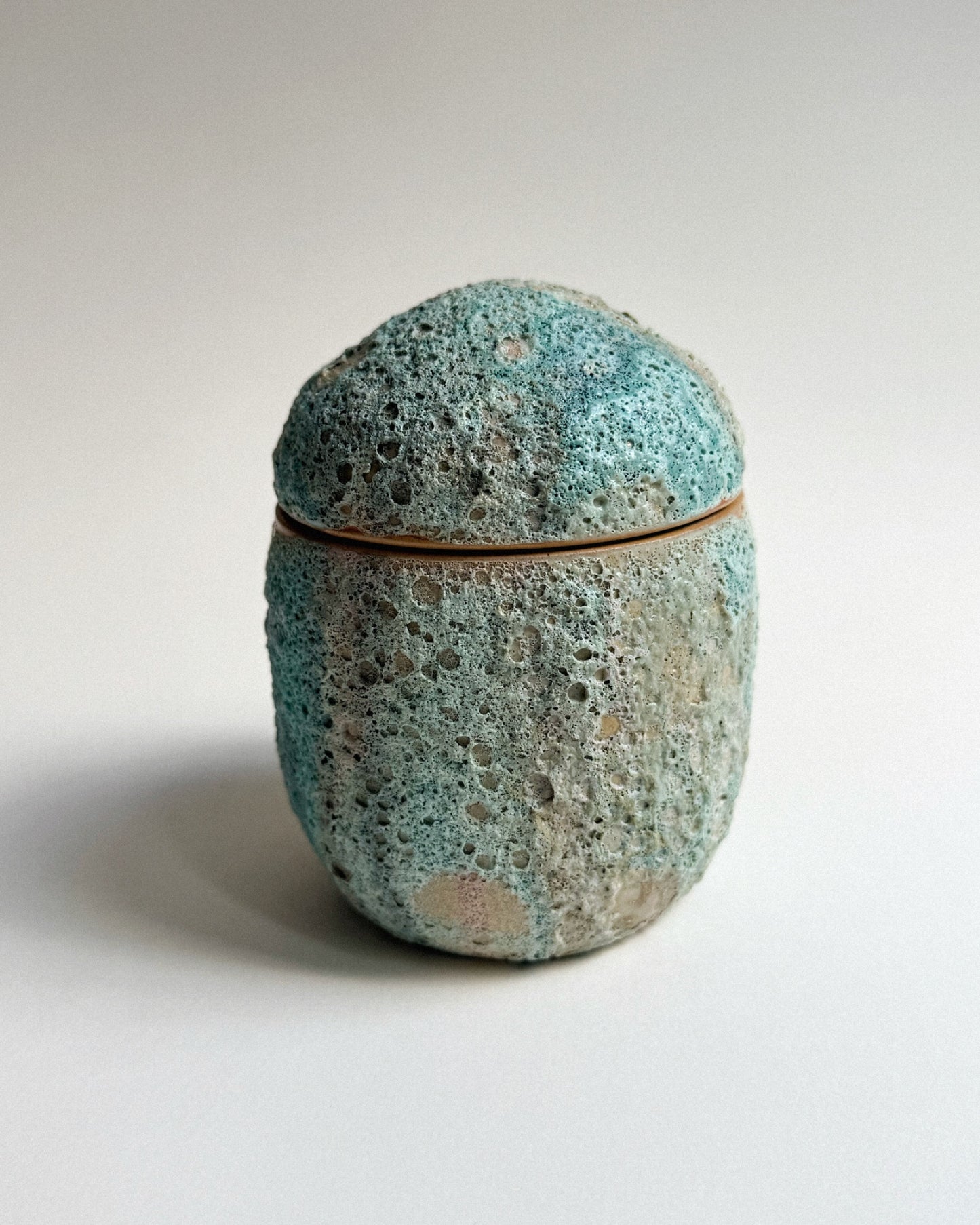 OCEAN MEMORY JAR 06