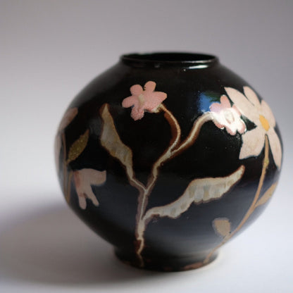 The Moon Vase